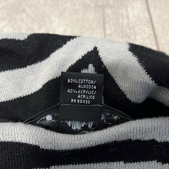 AUGUST SILK Drape Open Sleeveless Vest Animal Print, Size S - Picture 9 of 10